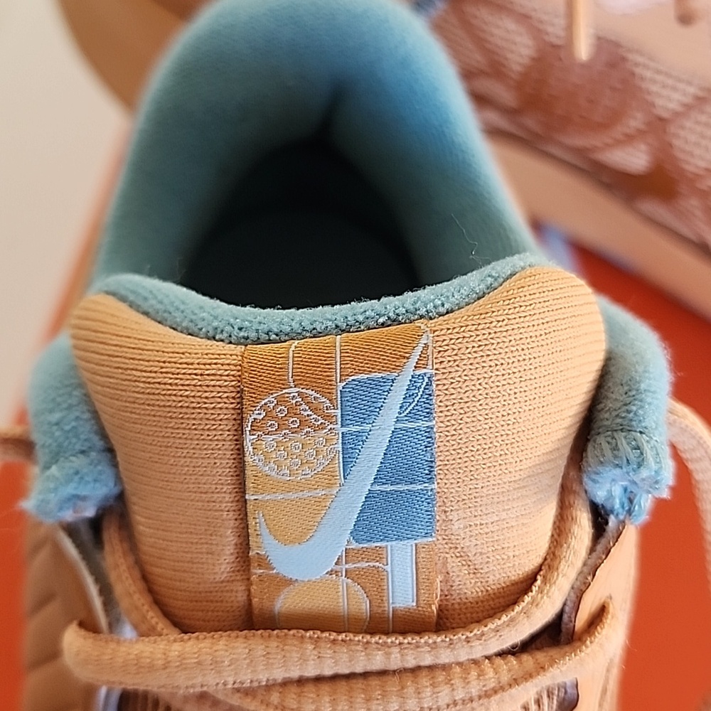 Nike Women's Zoom Challenge Pickleball Shoes, Copper Moon/Glacier Blue Size 6 - Picture 10 of 13